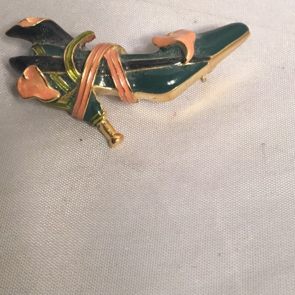 Kjl VINTAGE SHOE BROOCH PIN
